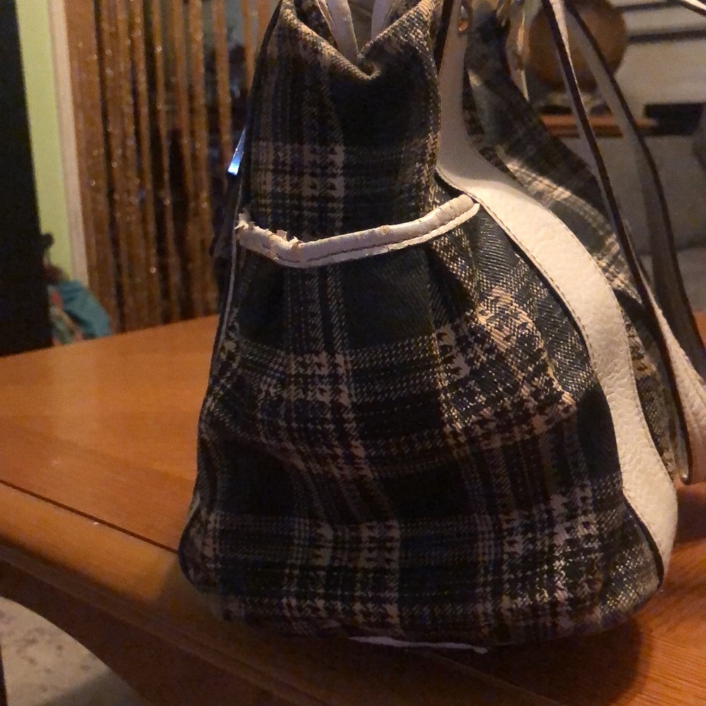 Purse - Picture 2 of 6